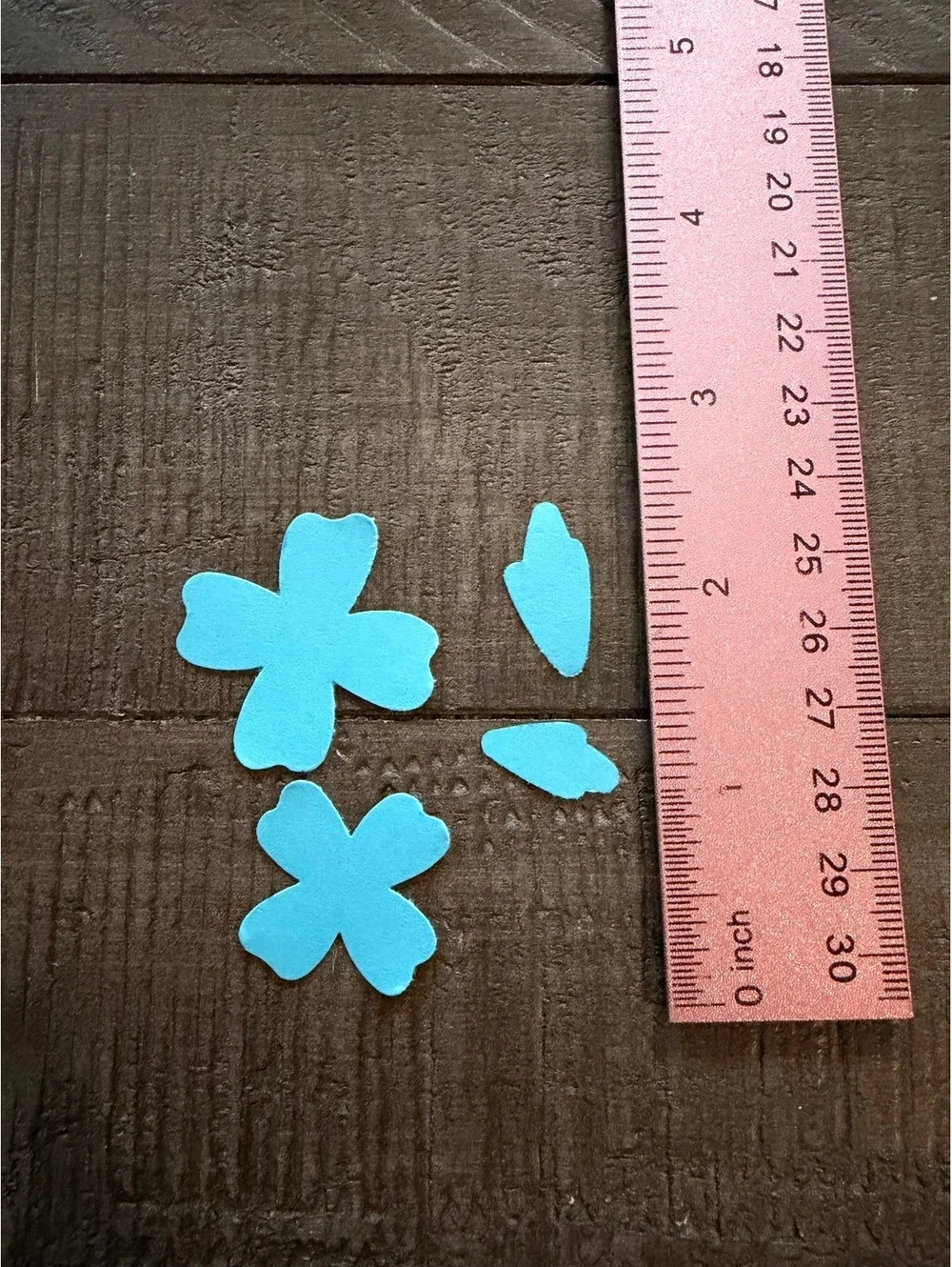 Stampin’ Up Flowers Of Friendship stamp set with Flowers & Leaves shape punch